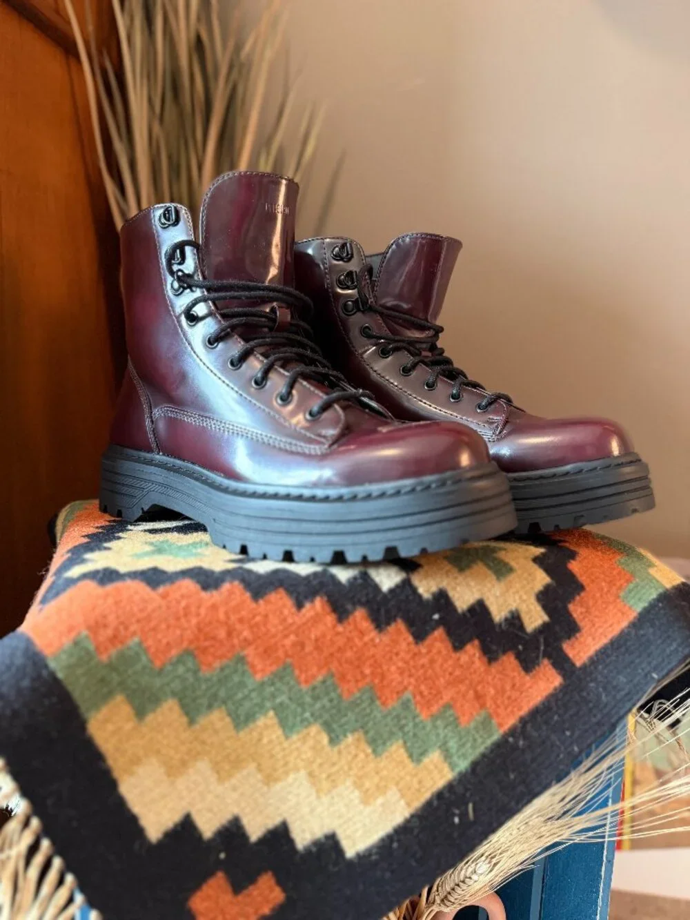 Men's Bershka Burgundy Lace Up Boots 9